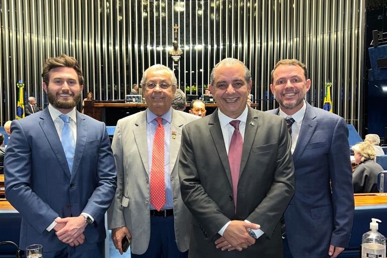 Gerenciador de Notícias